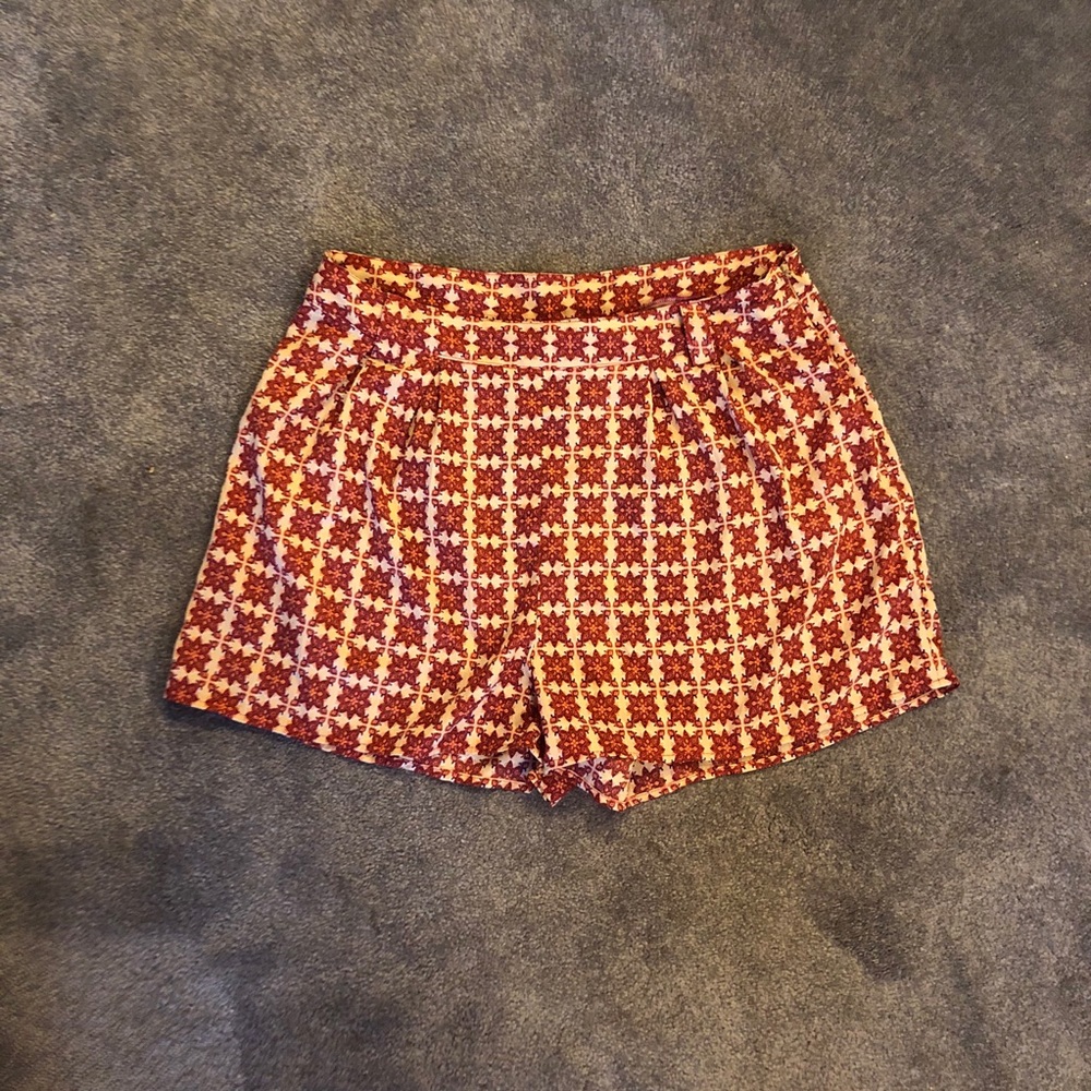 Shrinking Violet Patterned Silk-Feel Shorts